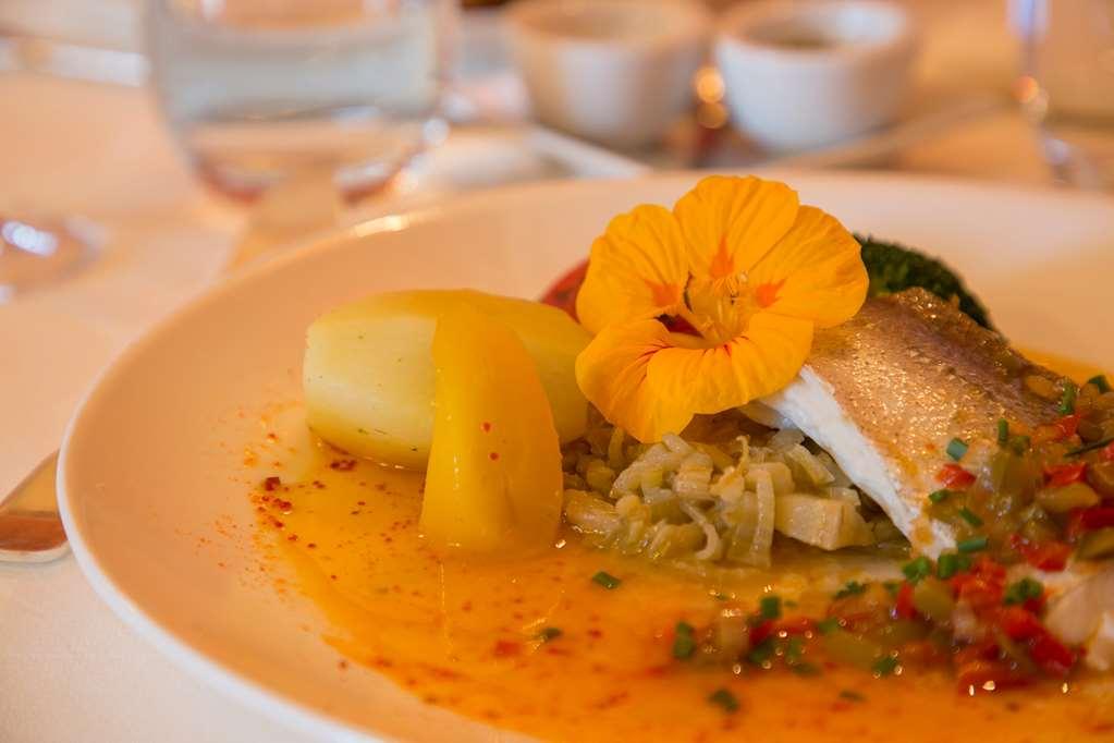Clos De Vallombreuse, The Originals Relais Douarnenez Amenities foto